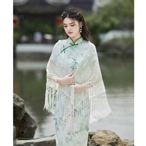 流蘇複古氣質優雅新中式三角形披肩：圖片 4