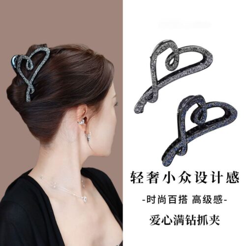 滿鑽愛心抓夾高級感氣質鲨魚夾