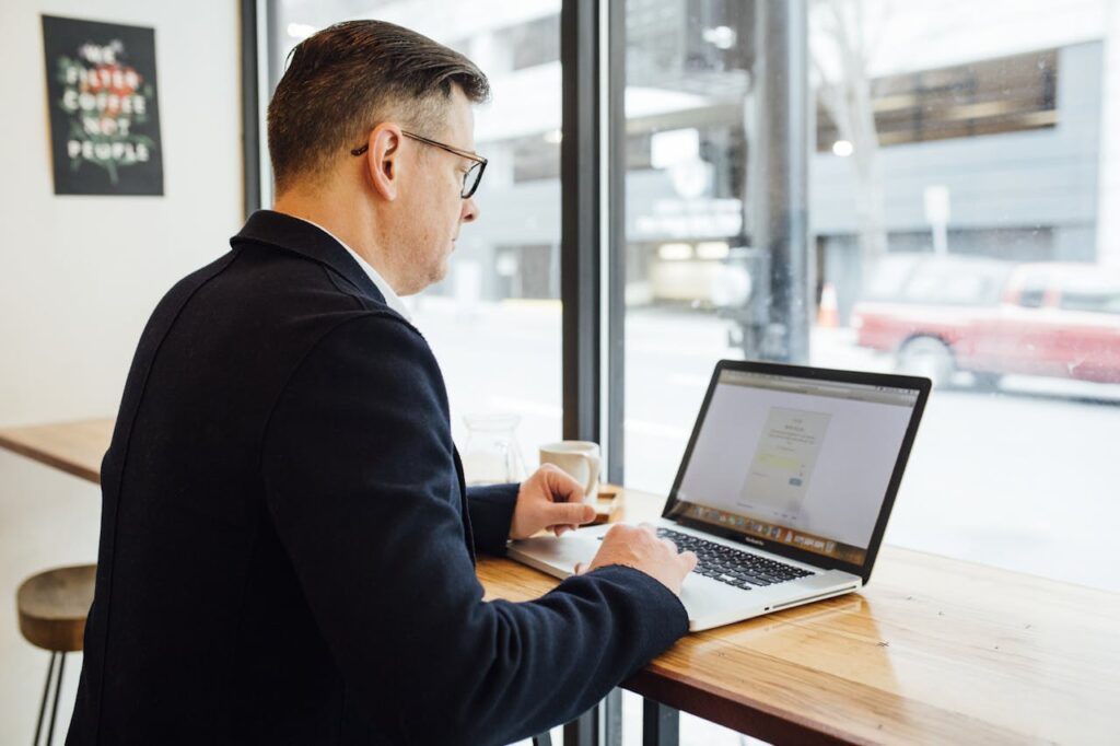 how do entrepreneurs manage their mental health? Isolation factor
