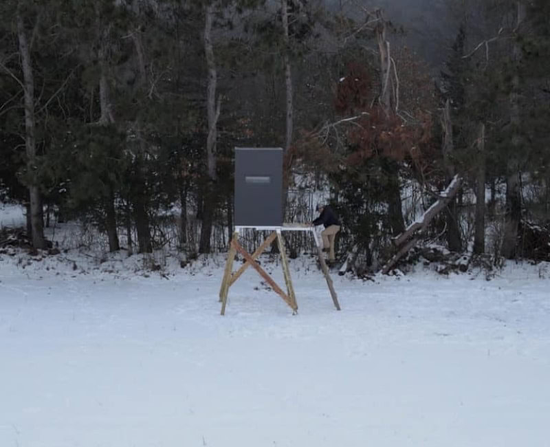 4x4 da gunner deer blind in snowy field