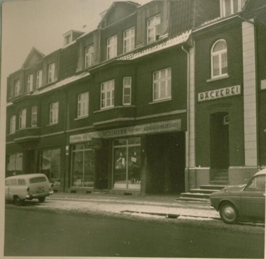Historisches Gebäude Zweiradhaus Möllmann Alte Aufnahme des Zweiradhaus Möllmann in Lünen.