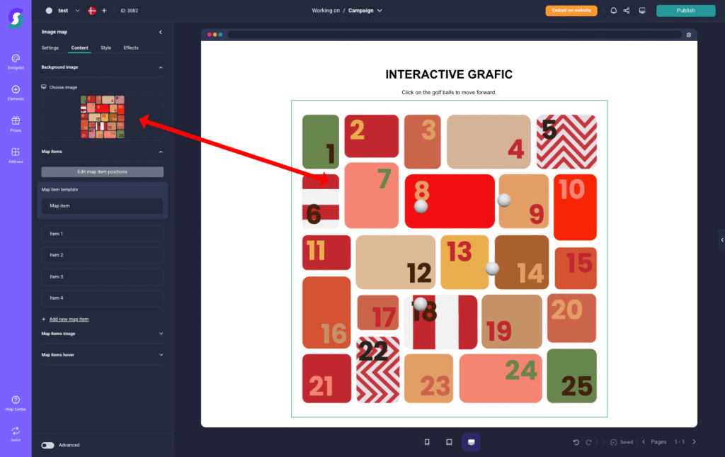 Innenansicht eines kreativen, interaktiven Gewinnspiels mit nummerierten, farblich abgestimmten Quadraten und einer Auswahl an Spielmaterialien.