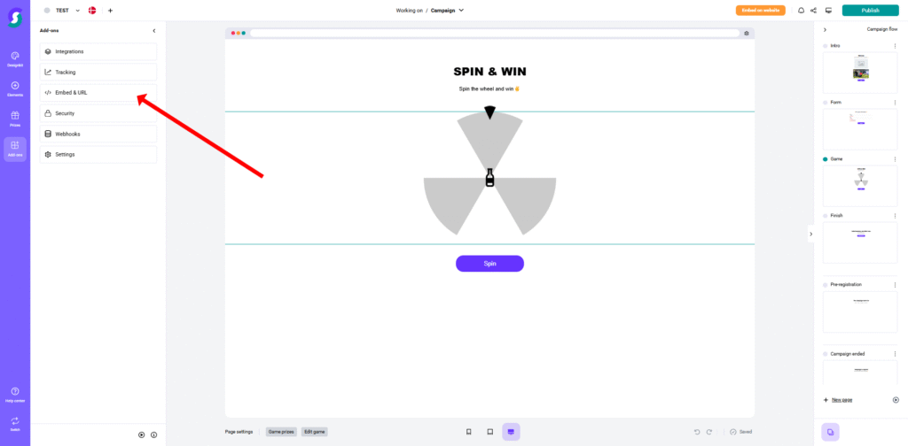 Add-ons 2 Webseite-Builder-Oberfläche einer Gamification-Software mit Spin & Win Glücksrad, rote Markierung zeigt Tracking-Option im Menü zur Analyse von Gewinnspiel- und Wettbewerbsinteraktionen.