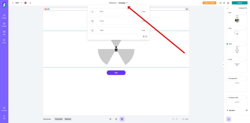 Dropdown Menu 1 Webseiten-Editor einer Gamification-Software mit hervorgehobener „Beispiel“-Dropdown-Auswahl im Workspace; Roter Pfeil zeigt auf intuitive Navigation für Gewinnspiele und Wettbewerbe.