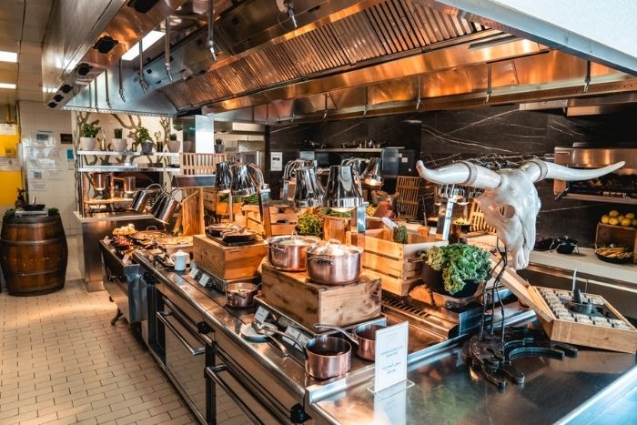 nahaam brunch - yalla abu dhabi