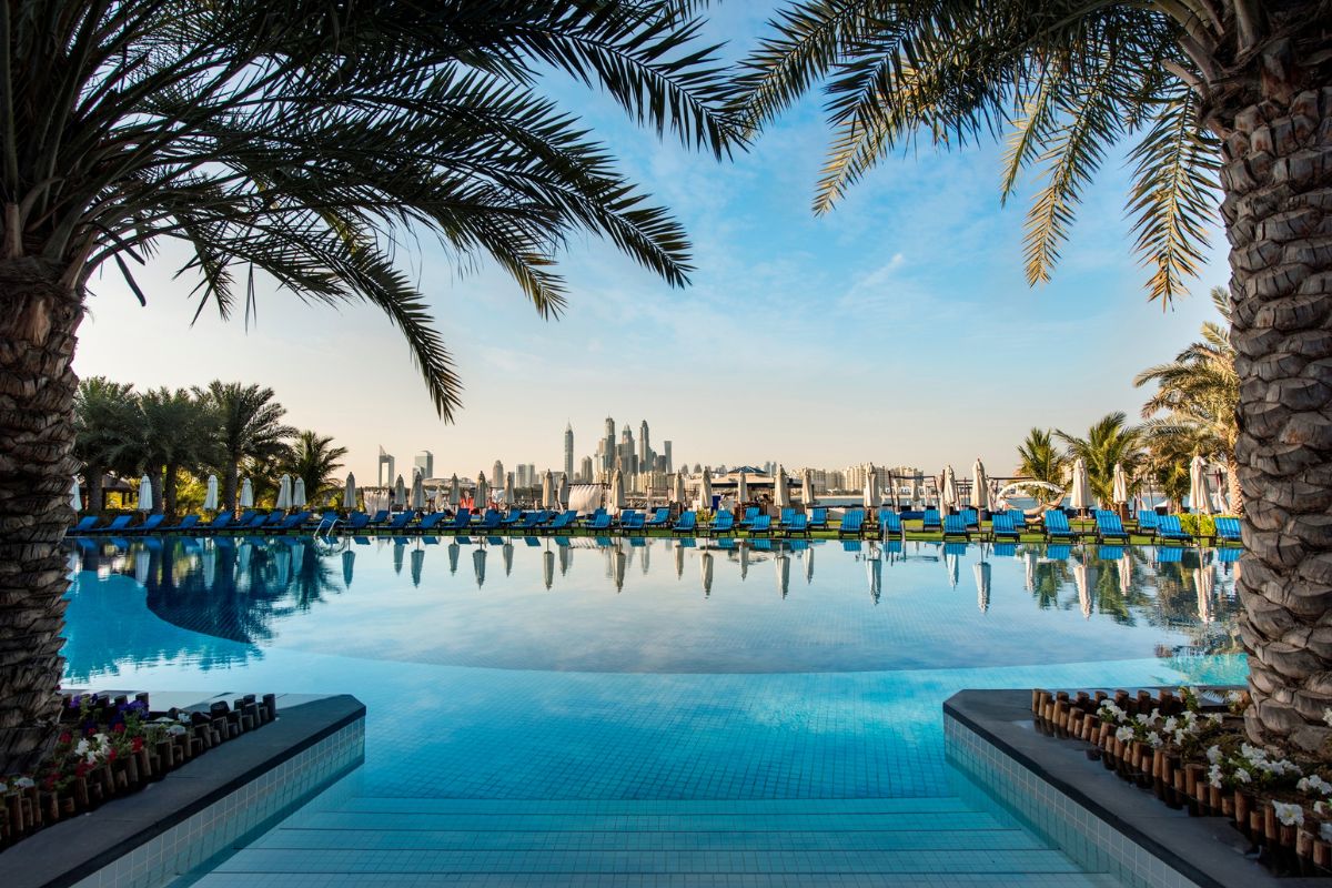 rixos the palm dubai, rixos the palm dubai hotel and suites, rixos the palm hotel and suites Valentine's day offers in Dubai 2024