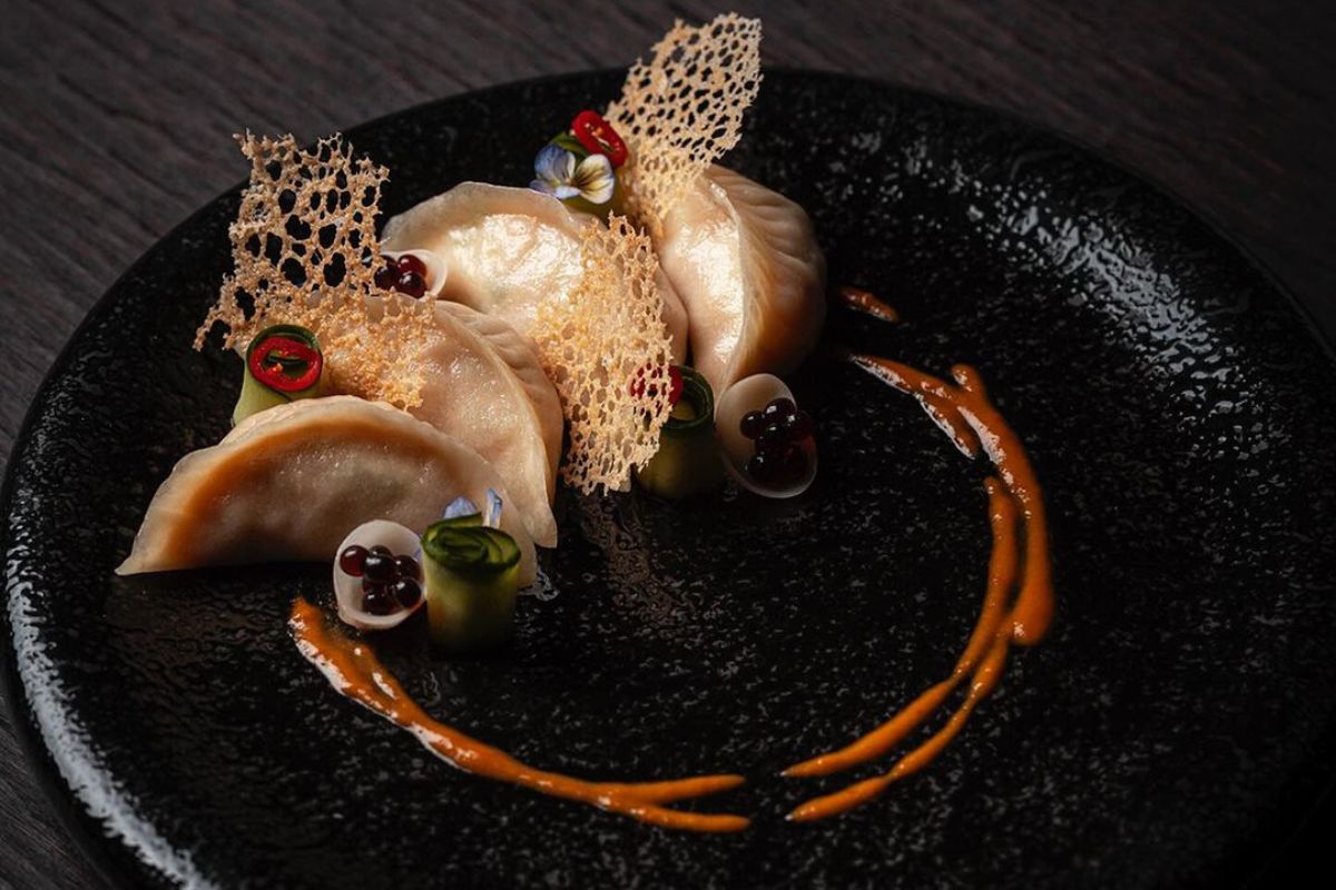 One-star Michelin Restaurant at Hakkasan Atlantis The Palm Dubai