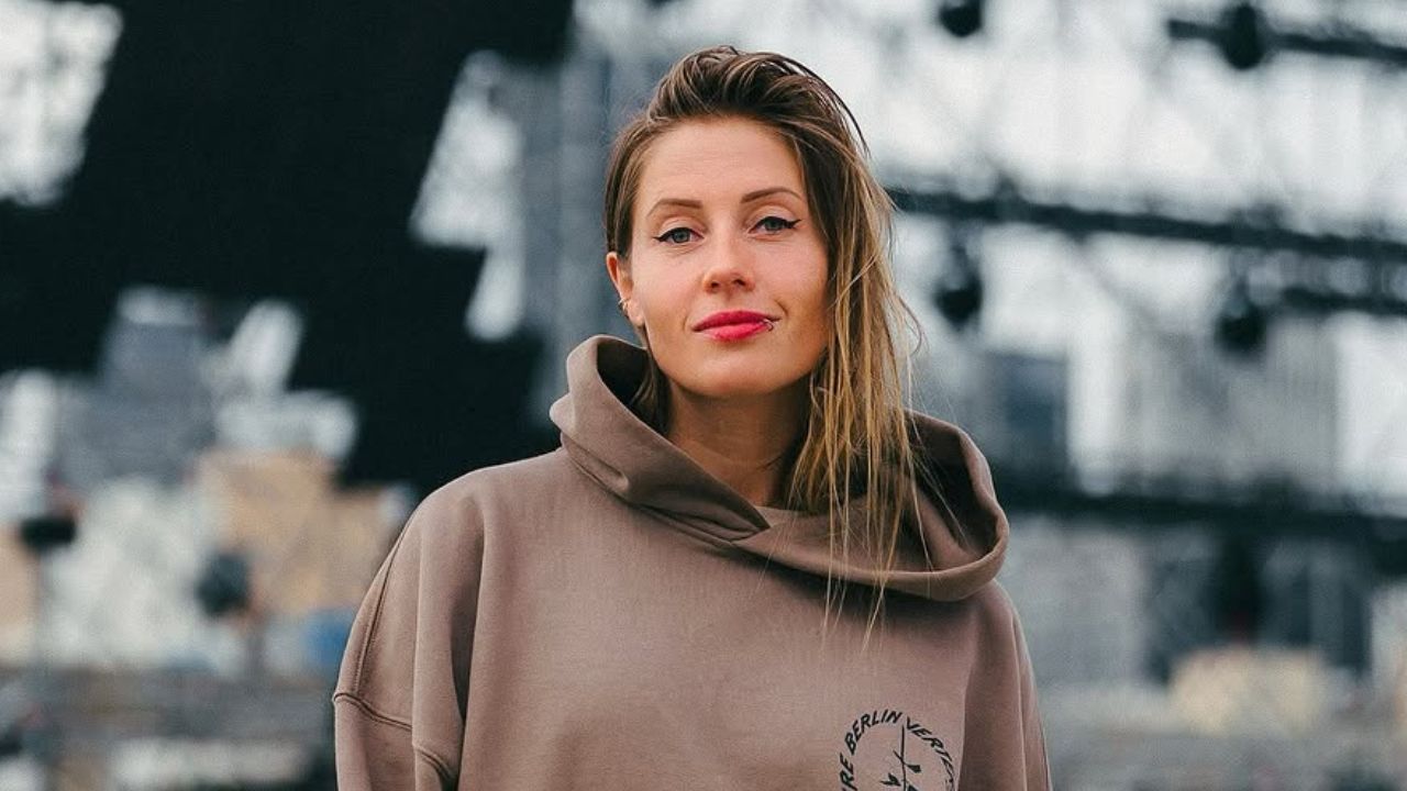 charlotte de witte dj at hive