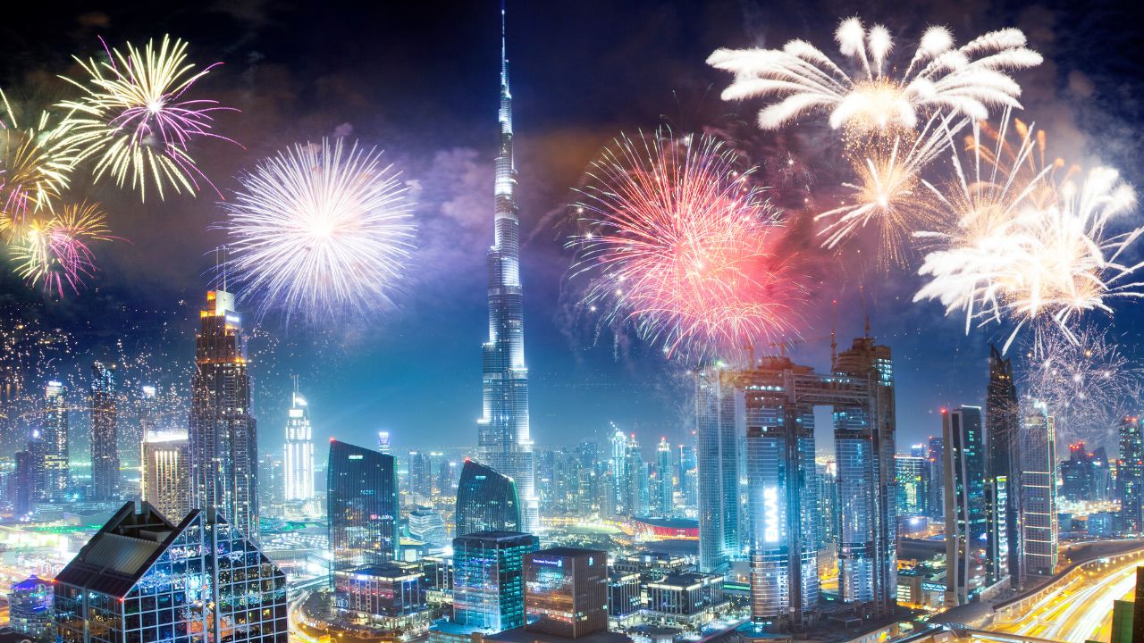 dubai fireworks image