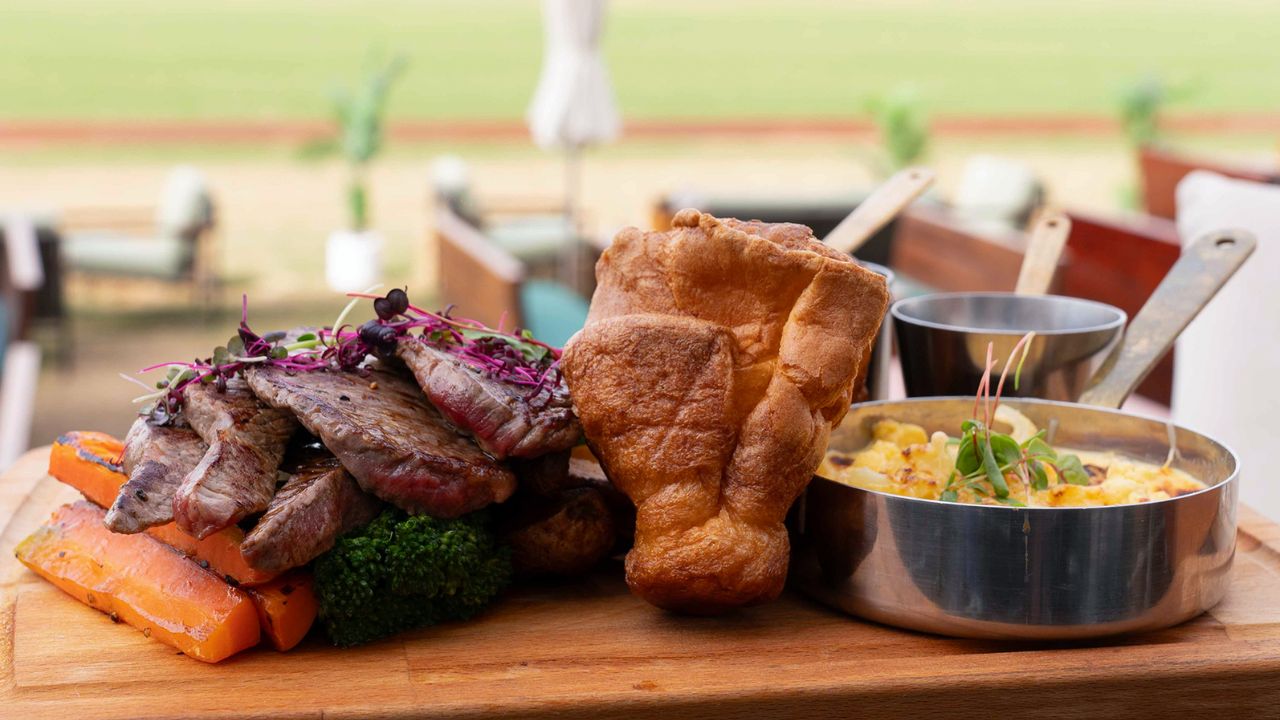 Horse & Hound sunday easter roast