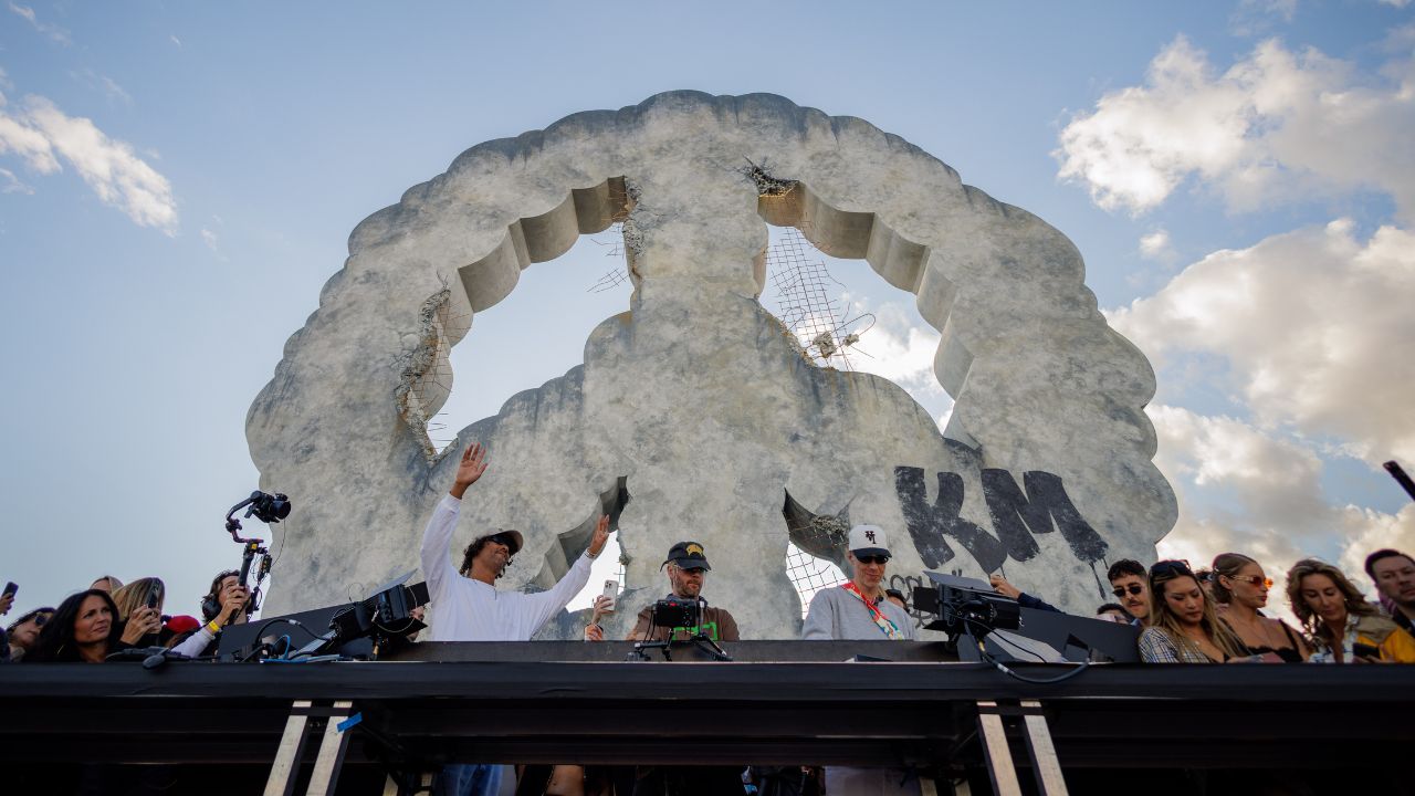 Desert DJ event with Keinemusik at Yalla Dubai Life in 2026.