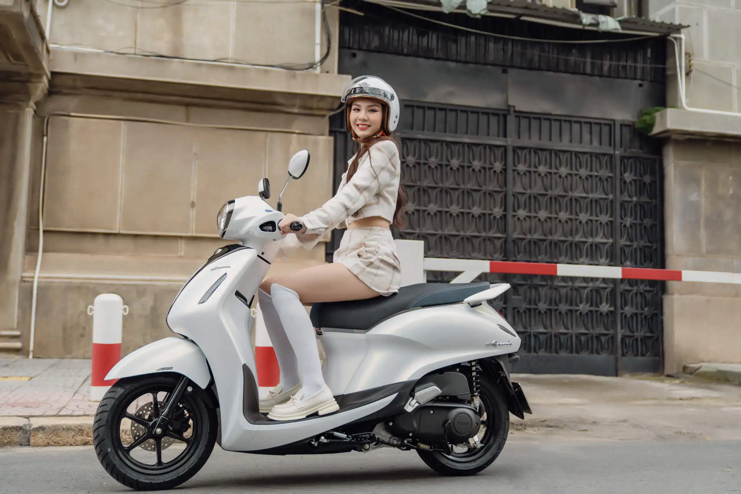 Đồng hồ điện tử của Yamaha Grande