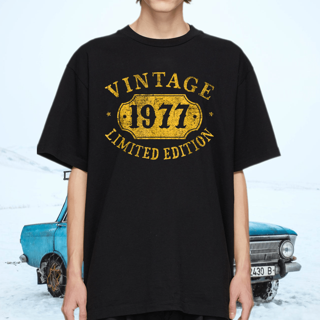 44 years old 44th Birthday Anniversary Limited 1977 Shirt