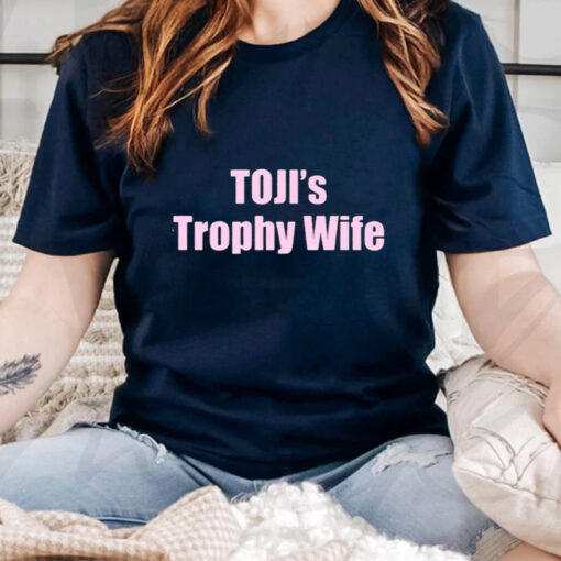 Bymbostudios Tojis Trophy Wife TShirt