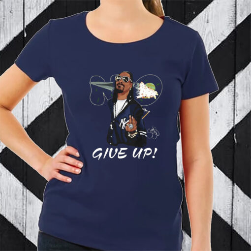Snoop Dogg Give Up TShirt