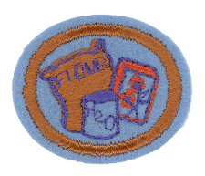 Floral Zentrallager Aufnäher mit blauem Hintergrund und orangeer Umrandung, ideal für Vereins- oder Teamkleidung, hochwertige Stickerei, langlebig und vielseitig einsetzbar.