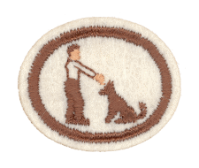 Hundetraining-Symbol, Wachsamkeit und Gehorsam, eingearbeitetes Abzeichen, hochwertiges Textilmaterial, Hundeerziehung, Tierliebhaber, Vereins- oder Hundeschul-Emblem.