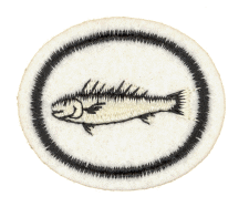 Rote Filzpuppe mit Fisch-Design, dekorativer Wandcollage, handgefertigt, langlebig, für Bastelprojekte und Wohnaccessoires, sicher, kreativ, hochwertig.