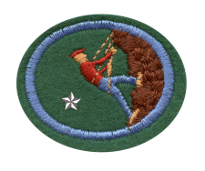 Gewerbender Patch-Emblem mit Bergsteiger, Symbol für Abenteuer und Natur, speziell im Kontext von Zentrallager- und Logistik-Dienstleistungen.