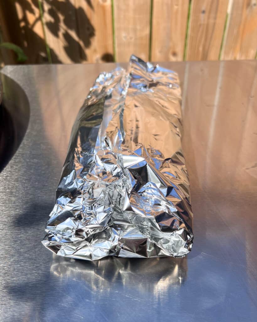 Tightly wrap ribs so that the liquid doesn't spill out.