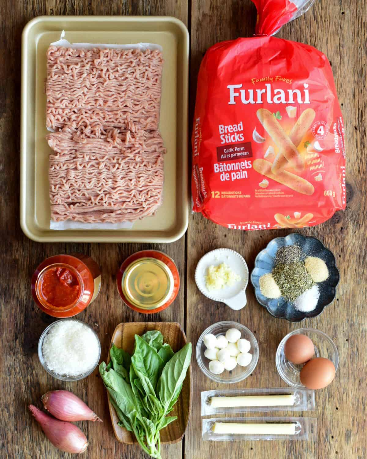 Ingredients for chicken parm meatballs.