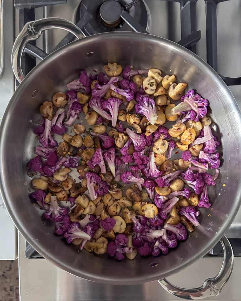 Sauteed mushrooms with cauliflower.