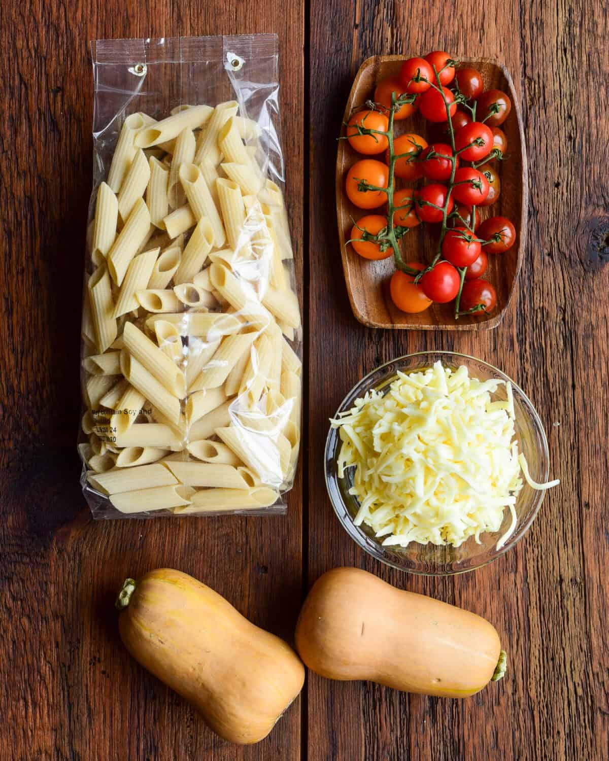 Bake Pesto Pasta ingredients.