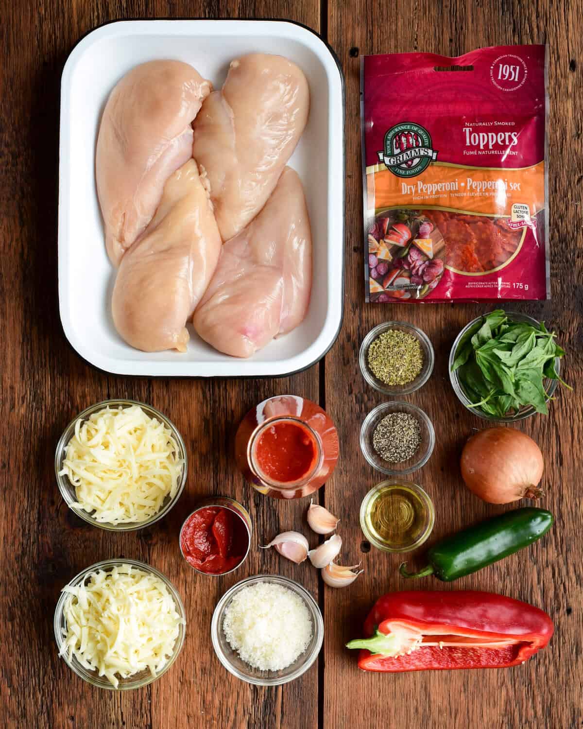 Ingredients laid our for a chicken pizzaiola recipe.
