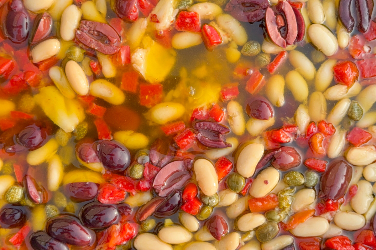 Allow the warm Mediterranean garlic oil flavours to meld.