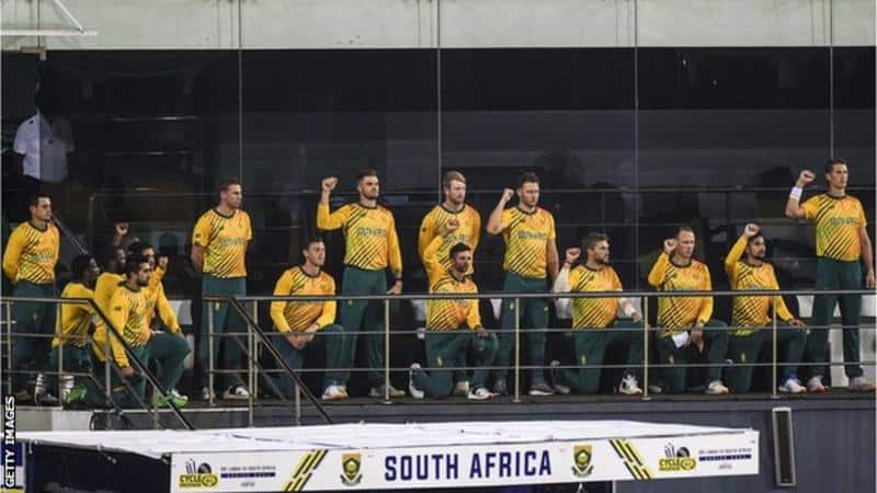 South Africa’s Cricket Team Divided Over Taking the Knee
