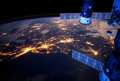 Smart Satellite Service Connectivity Alternatives