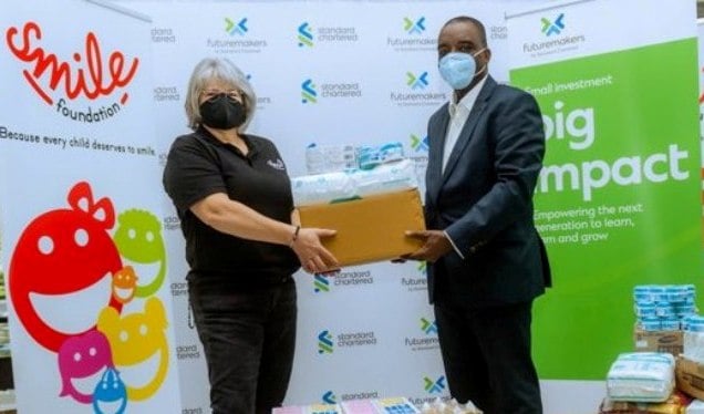 Standard Chartered Bank Donates 1 400 Hygiene Packs To The Smile Foundation