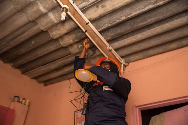 Woman Installer
