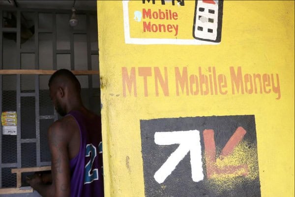 Nigeria’s Unbanked Reason for Jump in Mobile Transactions