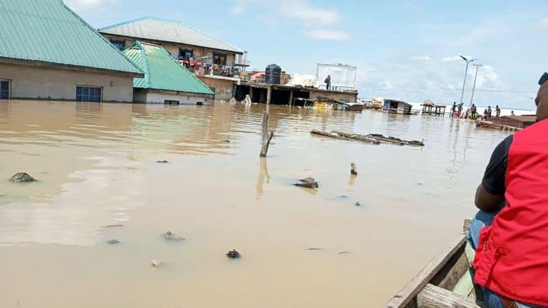 Floods Drive Nigerians to Desperate Measures