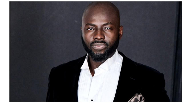 Liberia President George Weah awards US-Ghanaian surgeon Dr. Obeng.