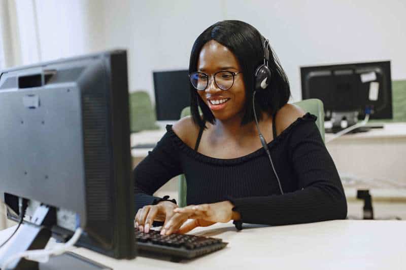 IYF Celebrates Women In Tech