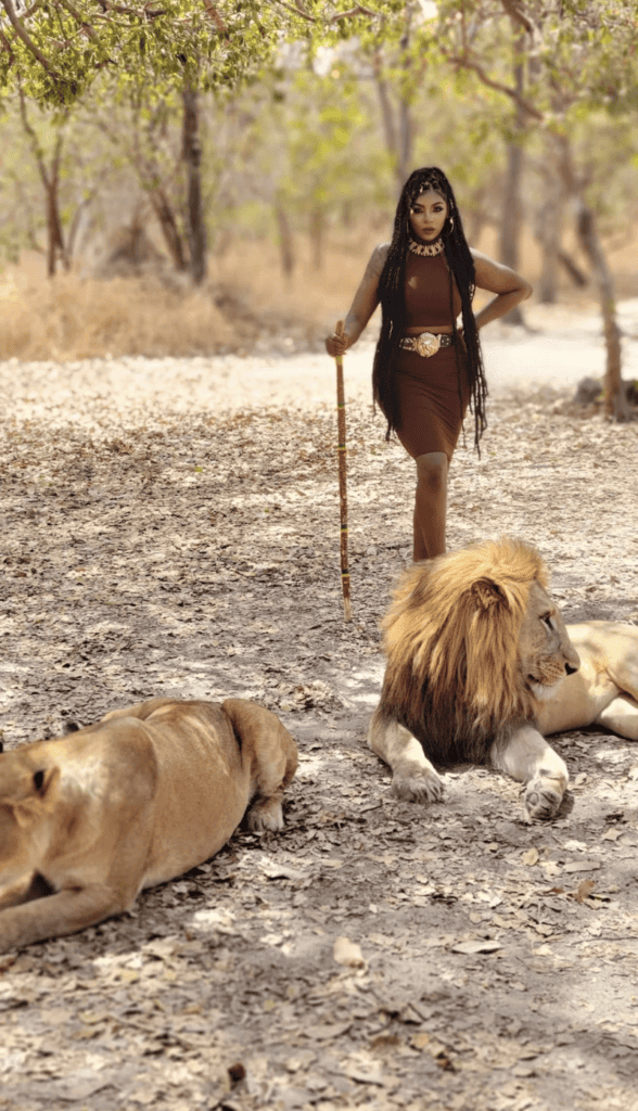 She Was a Teenage Mother in Detroit. Now She’s a Ghanaian ‘Queen’    