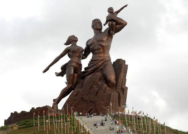 Senegal Rewrites Colonial Legacy by Renaming Streets and Revising Textbooks