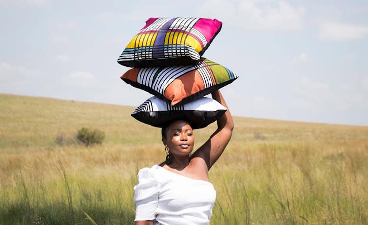 Bonolo Chepape Weaves Afro-Modern Narratives Through Lulasclan Designs