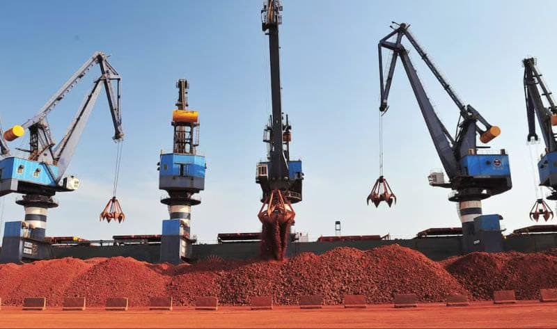 Guinea Breaks Bauxite Records as Chinese Demand Powers Export Surge