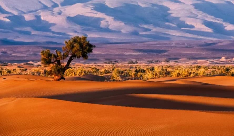 Seven African wonders that change color by the hour