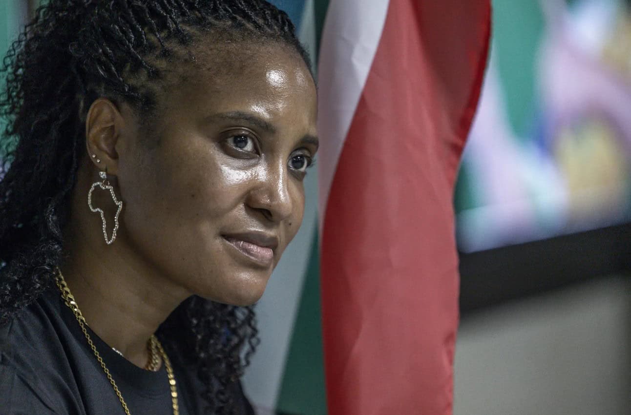 South African mercenaries return home from Ukraine