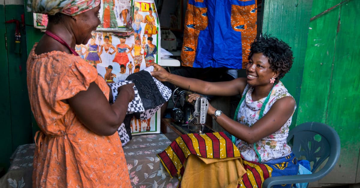 Handicraft trade in Africa empowering women and local communities.
