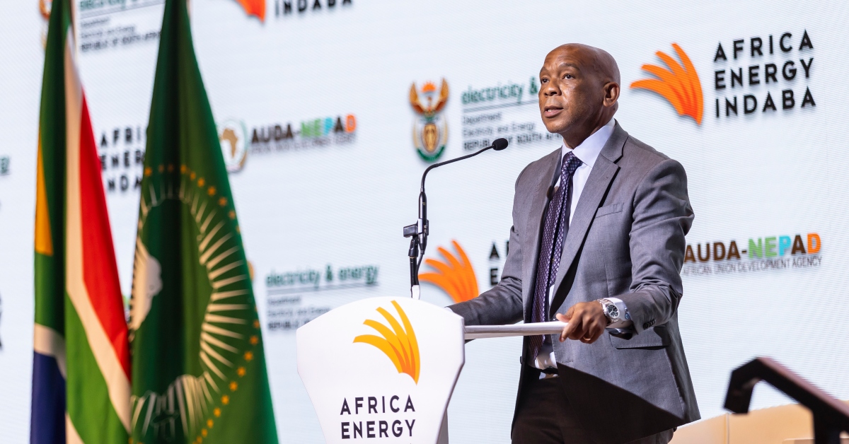South African Minister of Electricity and Energy, Dr. Kgosientsho Ramokgopa giving a key note at the Africa Energy Indaba 2026 (1)