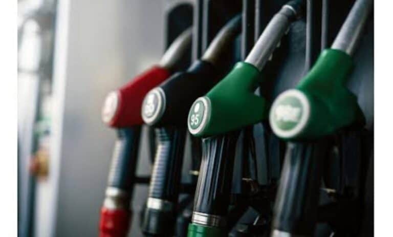 Prolonged High Oil Prices Could ‘Crimp’ AI Boom-WTO Warns
