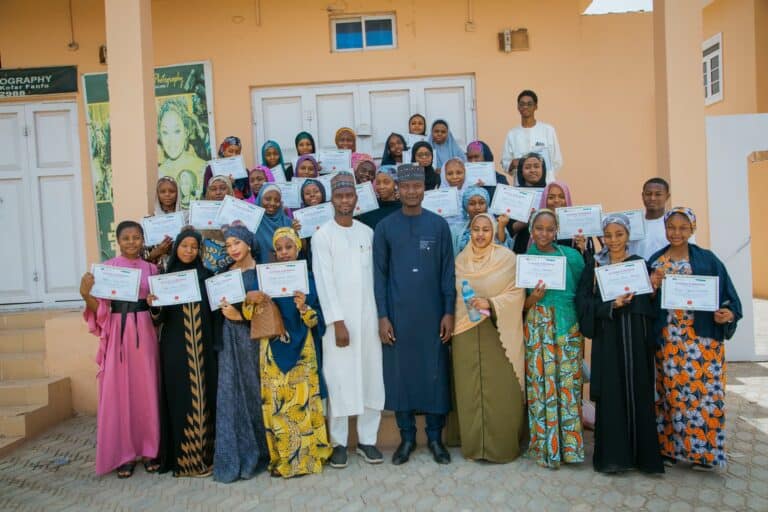35 MAAUN Students Receive Training in Fact-Checking, AI, Solutions Journalism