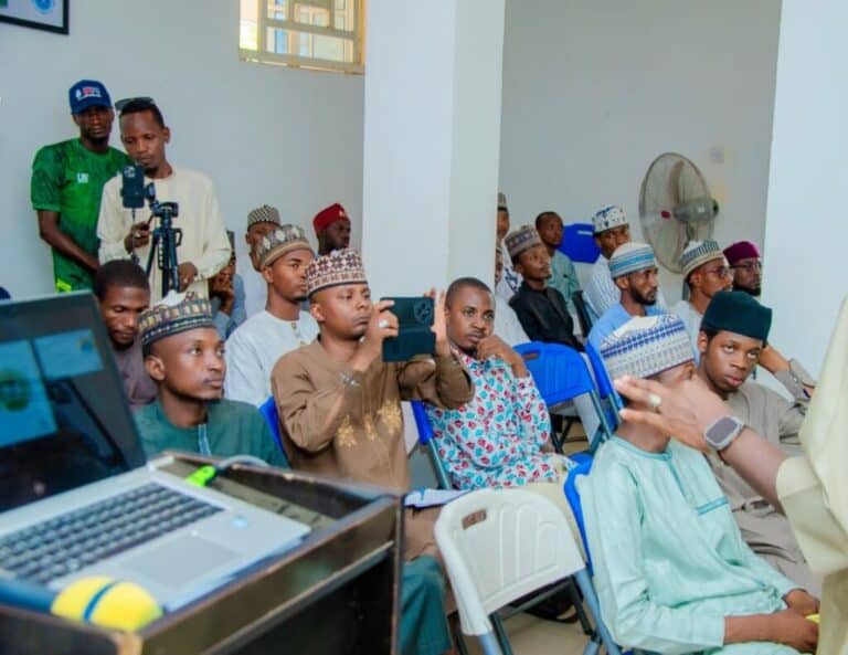 SOSG, Iconic University Train Nigerians on Paperless Governance at Masterclass 2.0