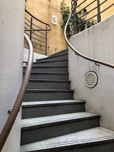 Indgang hos advokatkontor