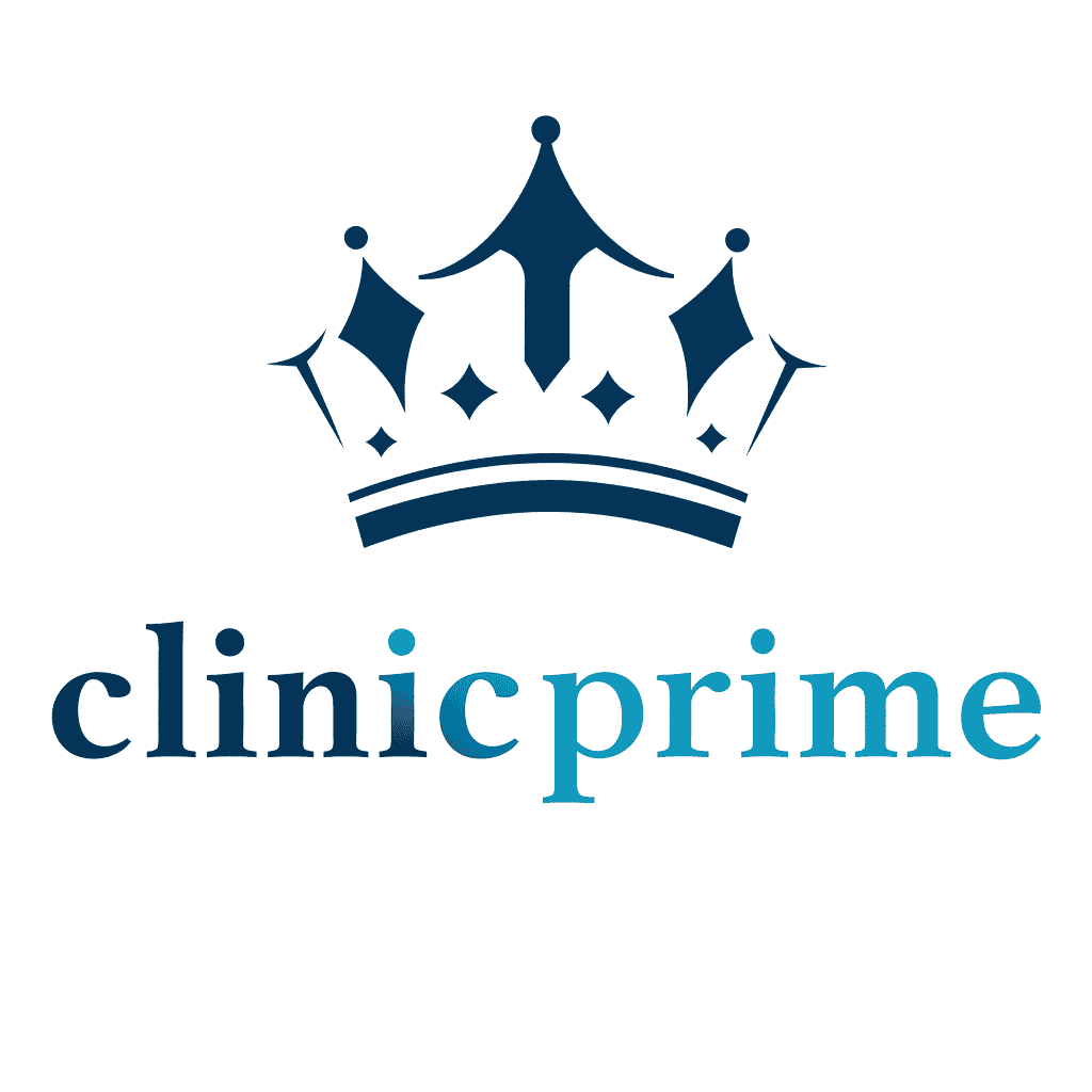 Logo Clinic Prime con corona blu su sfondo bianco, clinica specializzata in odontoiatria estetica, impianti dentali e turismo medicale